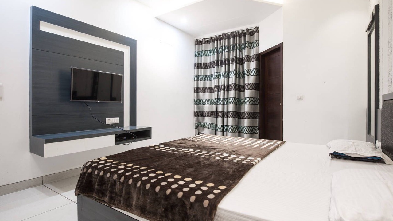 Photo of Bedroom in Karkardooma