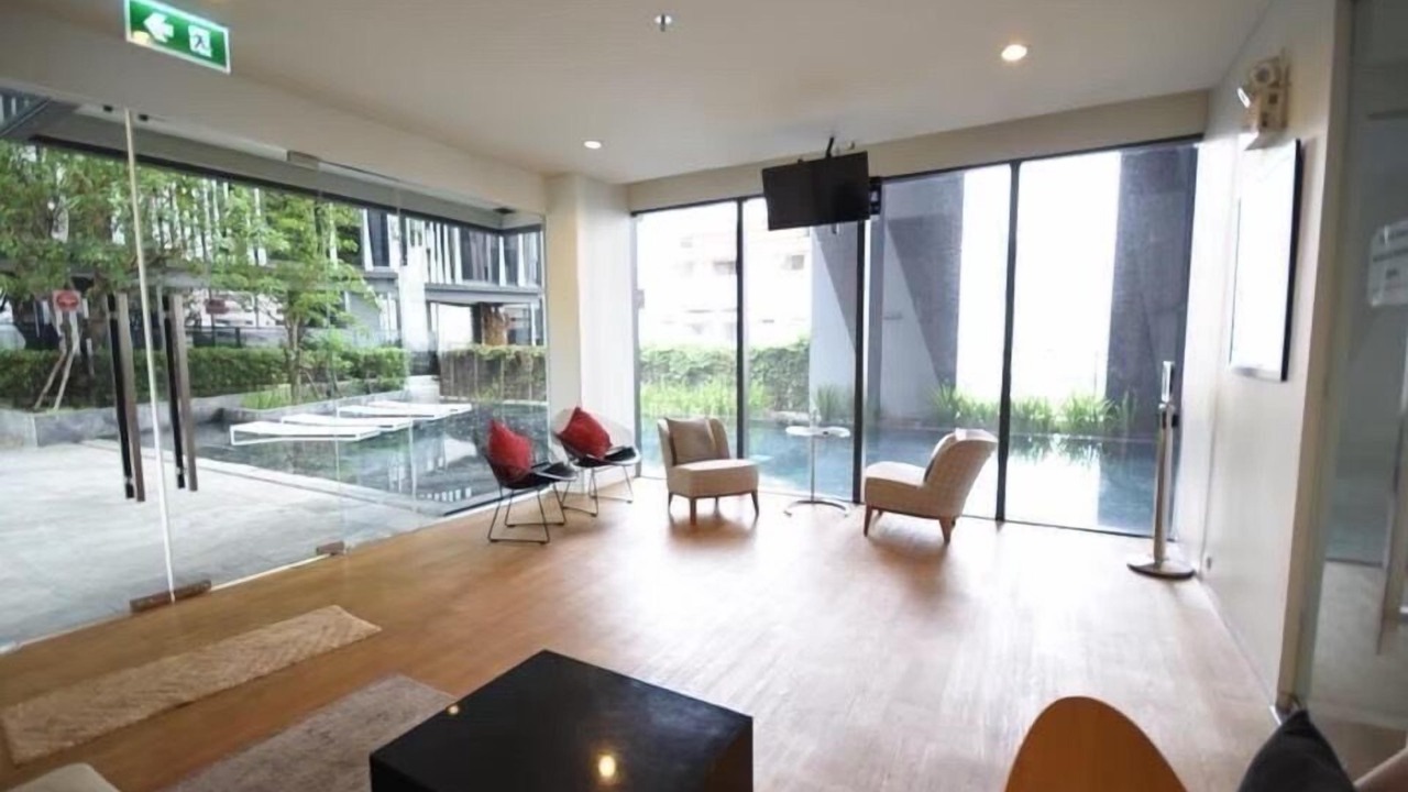 Photo of Livingroom in Samsen Nai