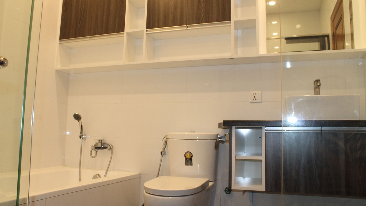 Photo of Bathroom in Chamkar Mon