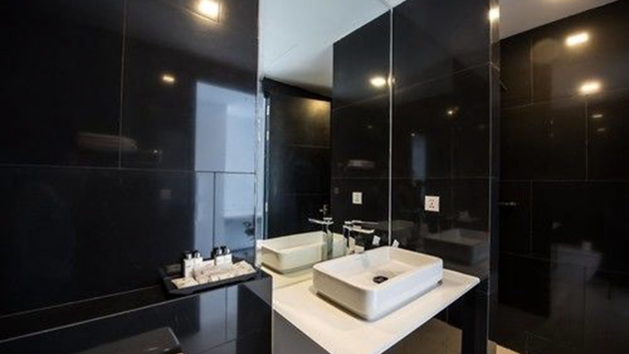 Photo of Bathroom in Phnom Penh City Centre