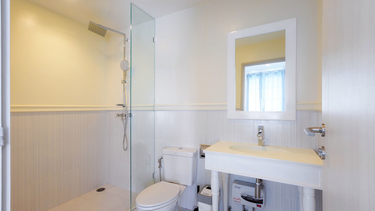Photo of Bathroom in Khao Takiab