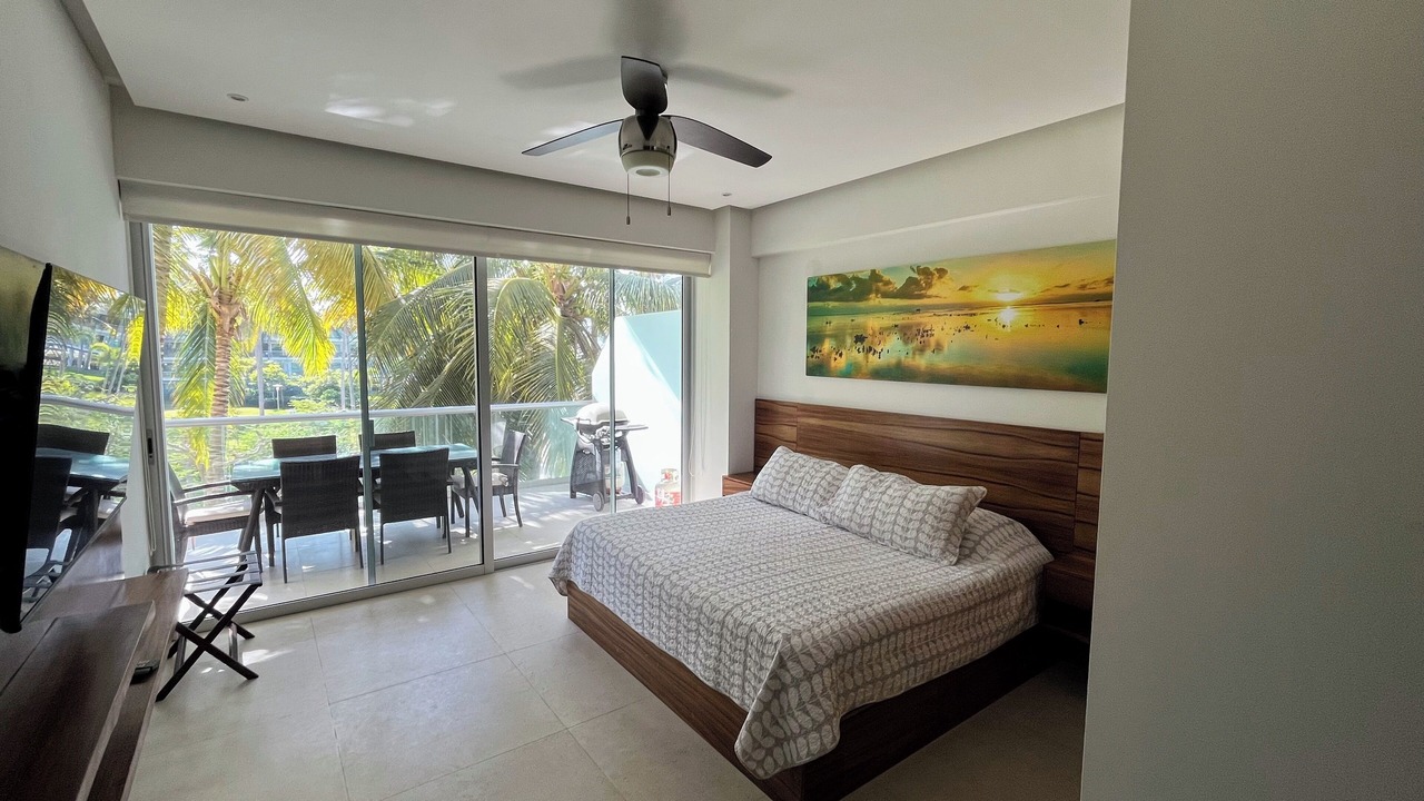 Photo of Bedroom in Flamingos