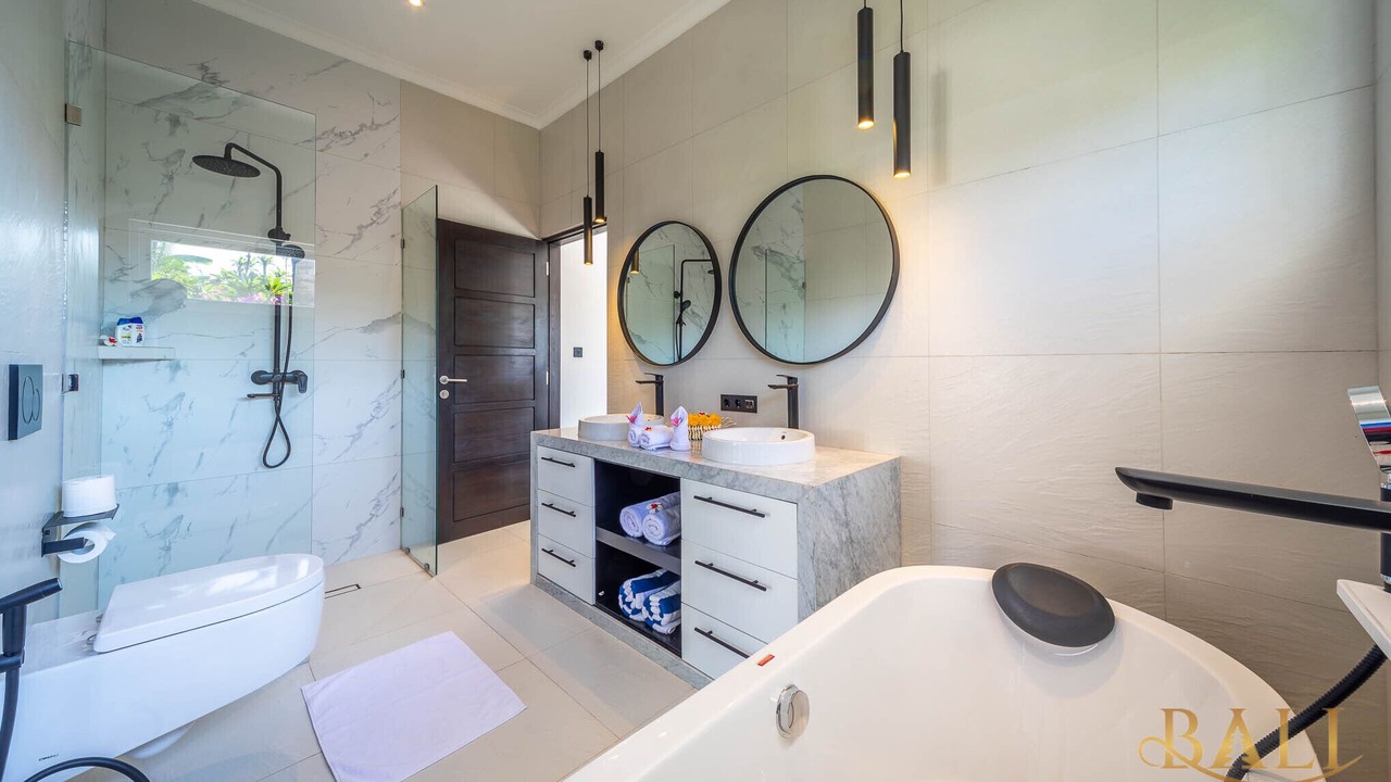 Photo of Bathroom in Dencarik