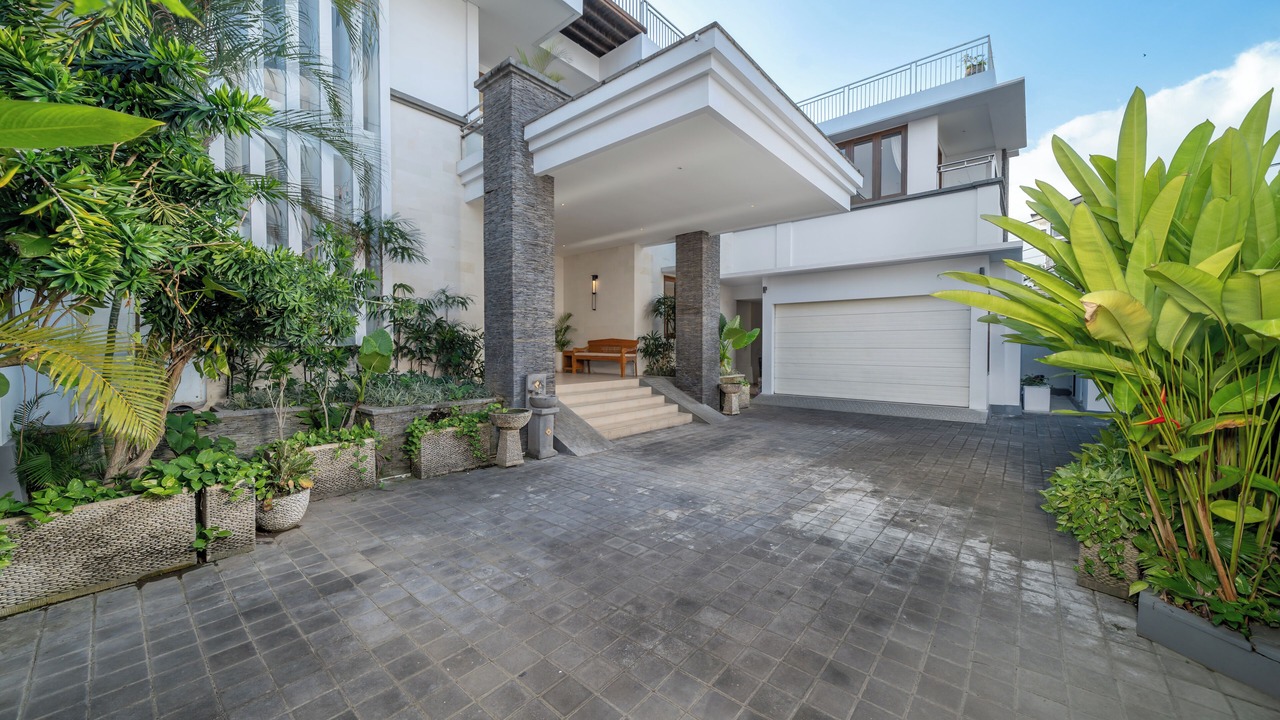 Photo of Outdoor in Batu Bolong