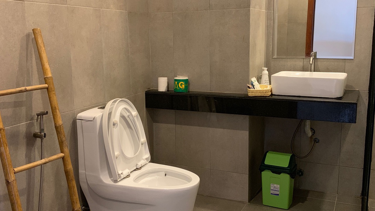 Photo of Bathroom in Daun Penh