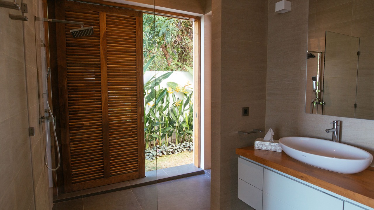 Photo of Bathroom in Umeanyar