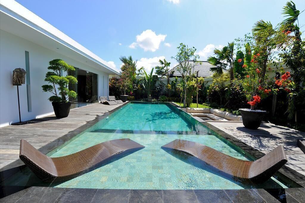 Photo of Outdoor in Sunset Road
