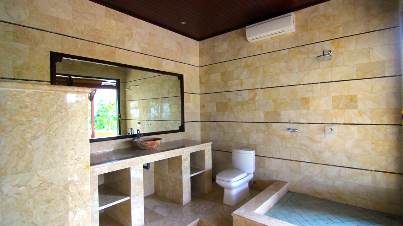 Photo of Outdoor in Samplangan