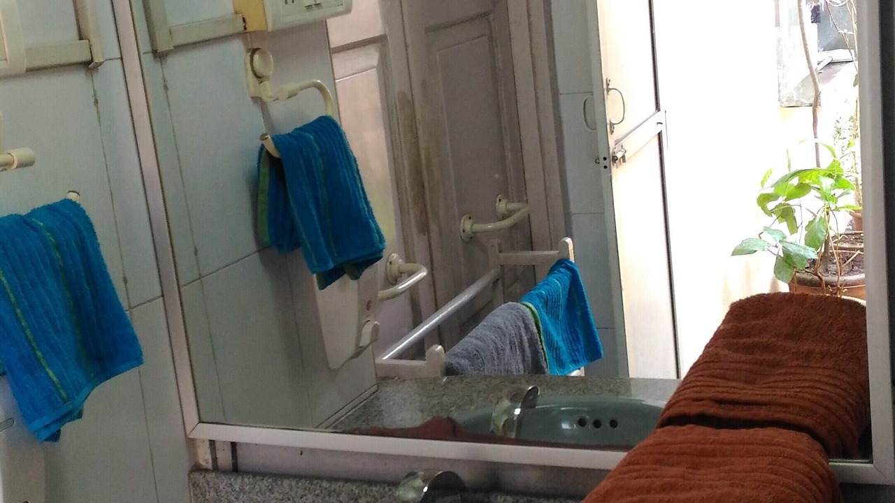 Photo of Bathroom in Marine Lines