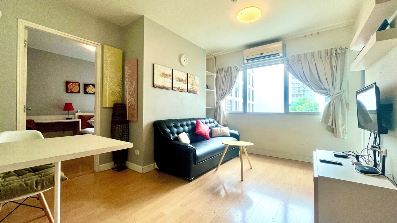 Photo of Livingroom in Phra Khanong Nuea