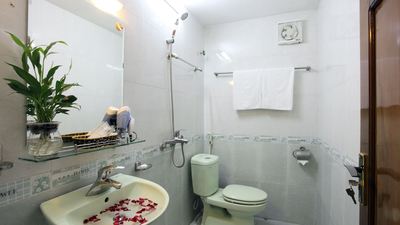 Photo of Bathroom in Nhat Tan