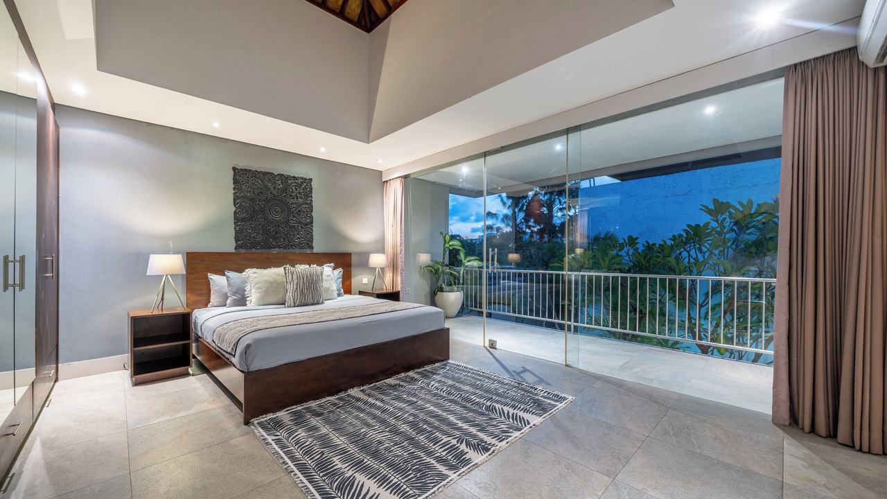 Photo of Bedroom in Petitenget