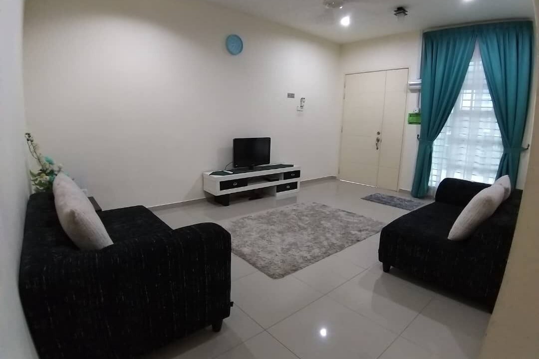 Photo of Livingroom in Bukit Gapam