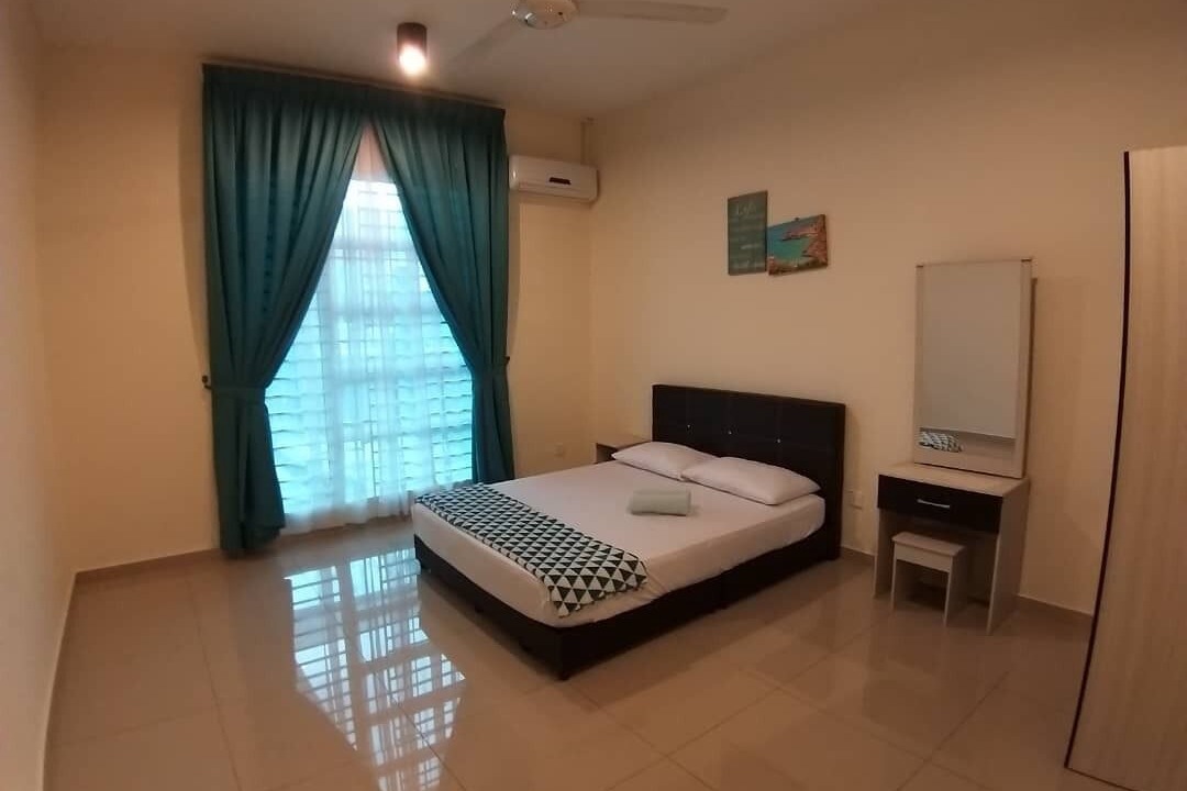 Photo of Bedroom in Bukit Gapam
