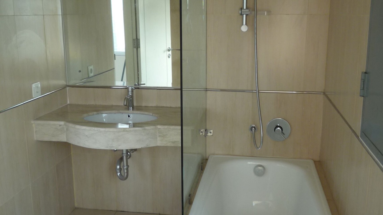 Photo of Bathroom in Senayan