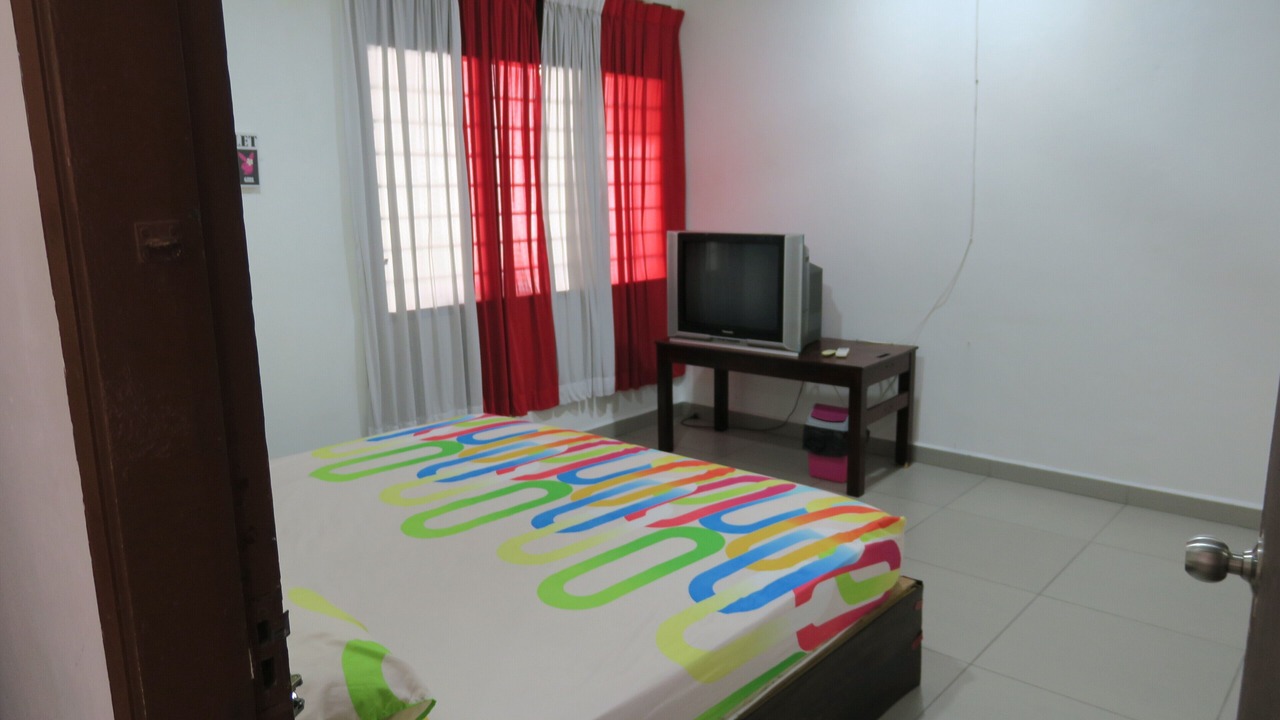 Photo of Bedroom in Batu Pahat