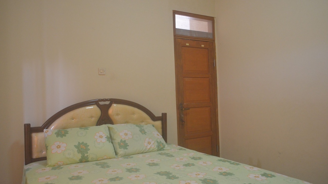 Photo of Bedroom in Banguntapan