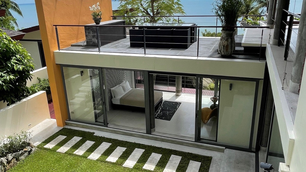 Photo of Patio Balcony in Laem Set