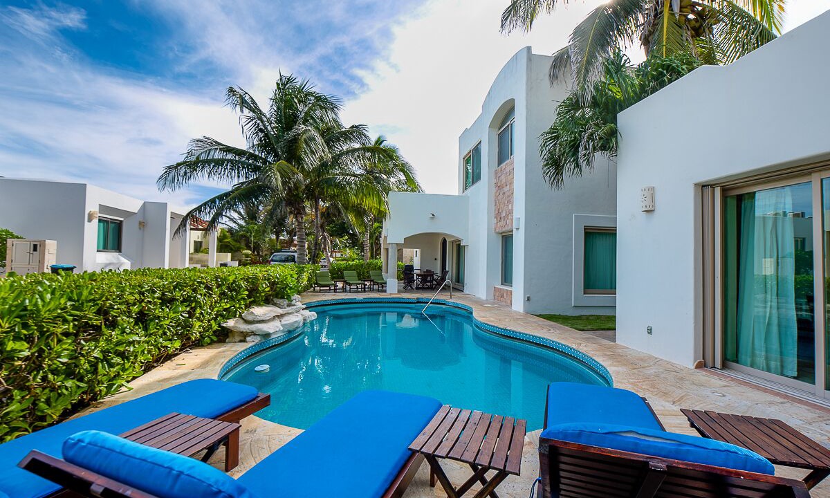 Photo of Outdoor in Playacar Fase I