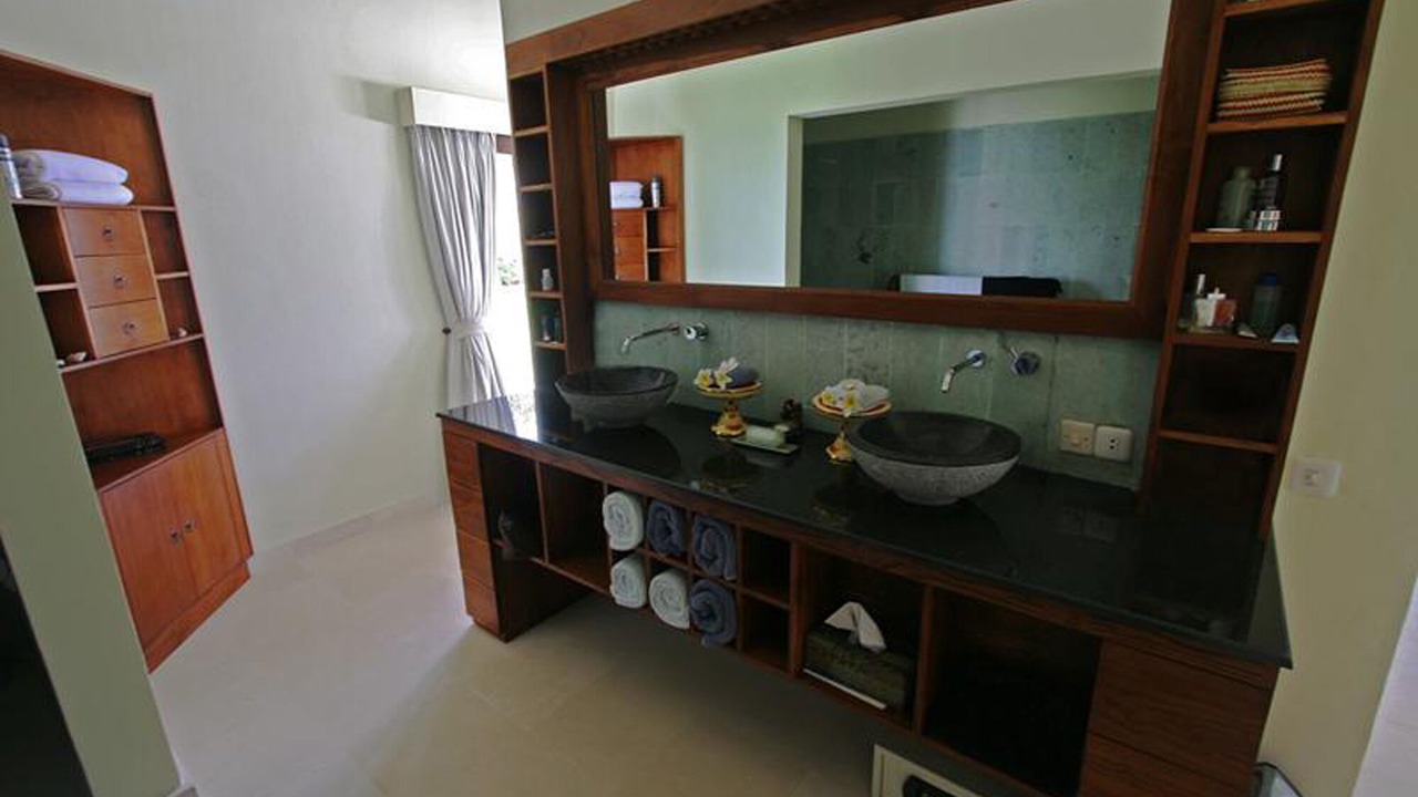 Photo of Bathroom in Dencarik