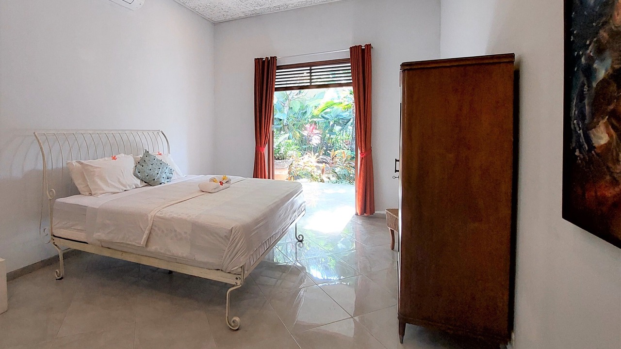Photo of Bedroom in Lovina