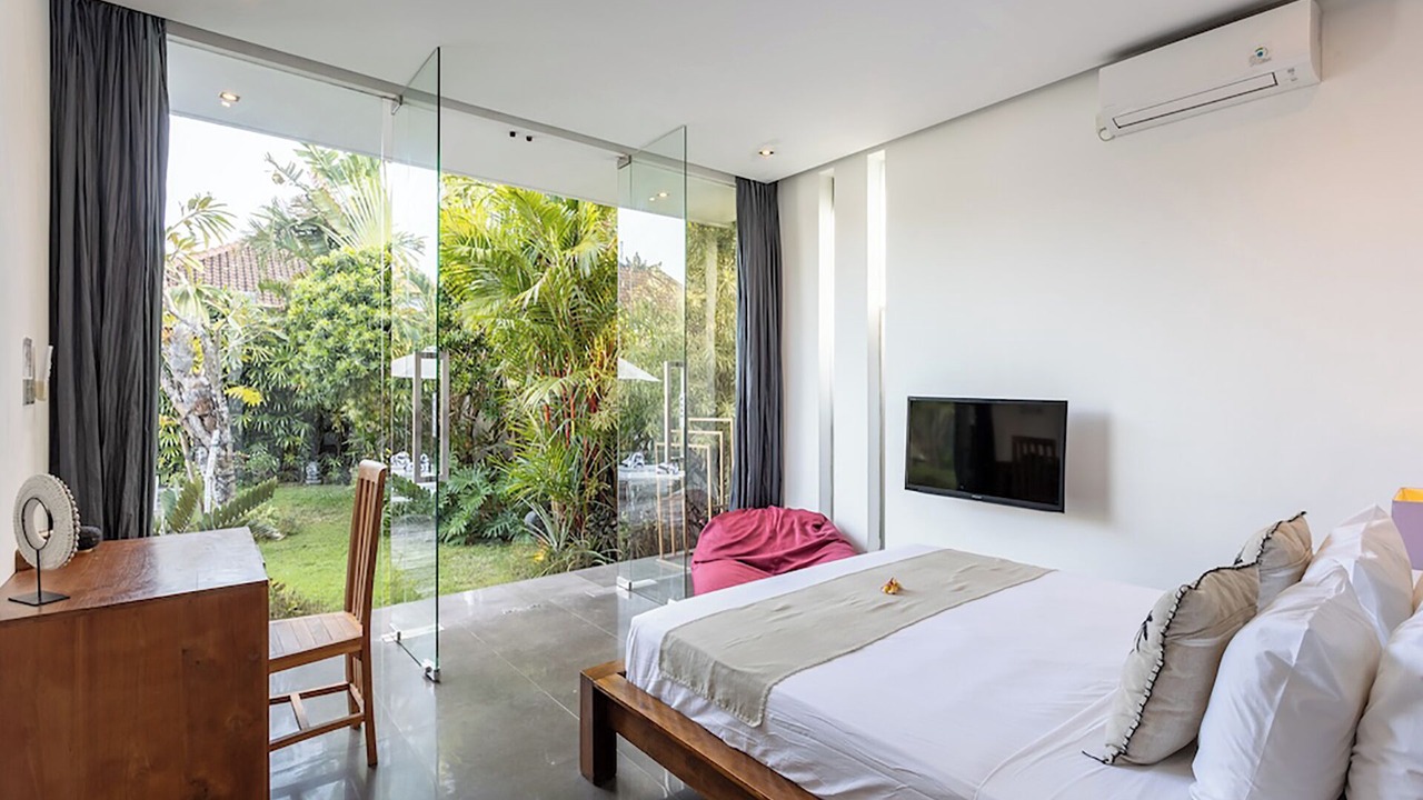 Photo of Bedroom in Sunset Road