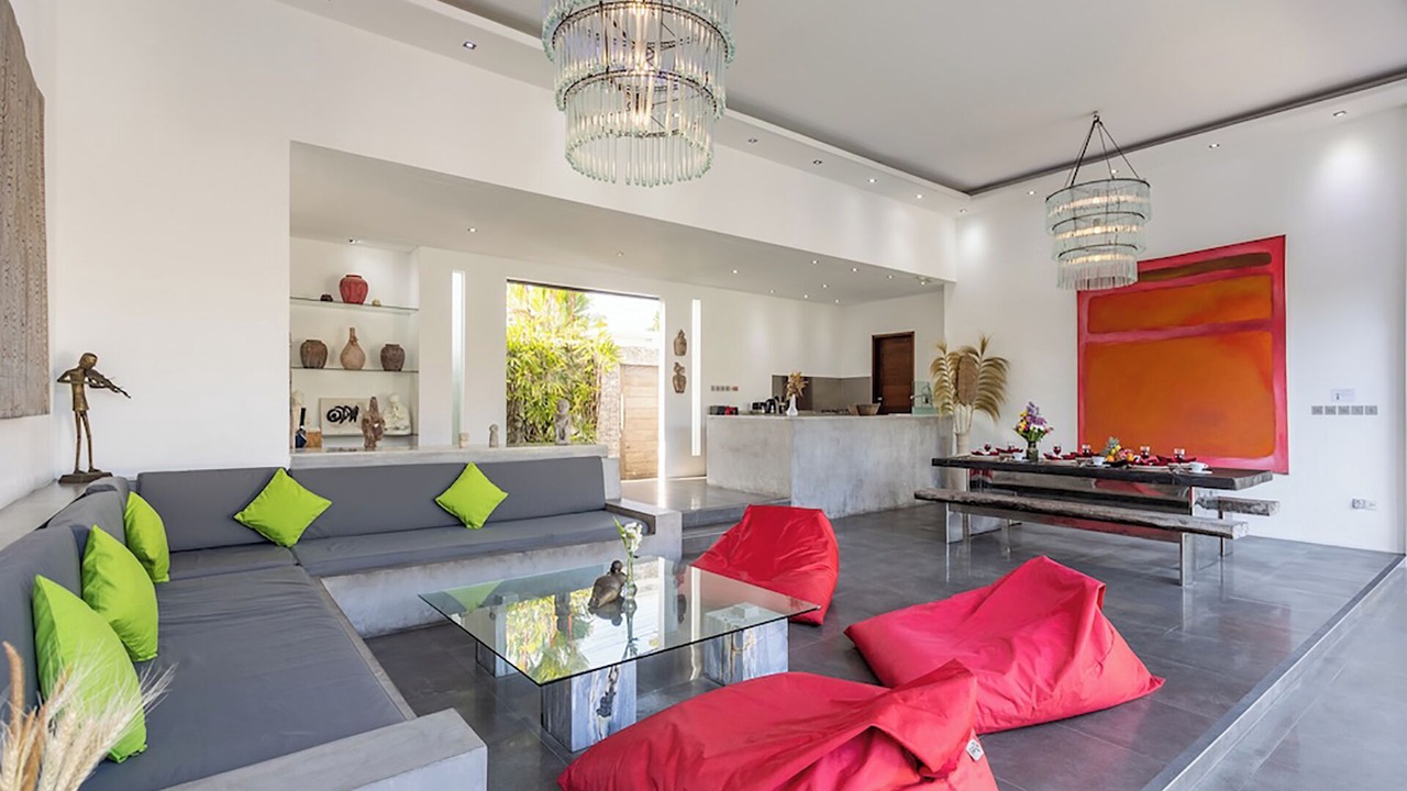 Photo of Livingroom in Sunset Road