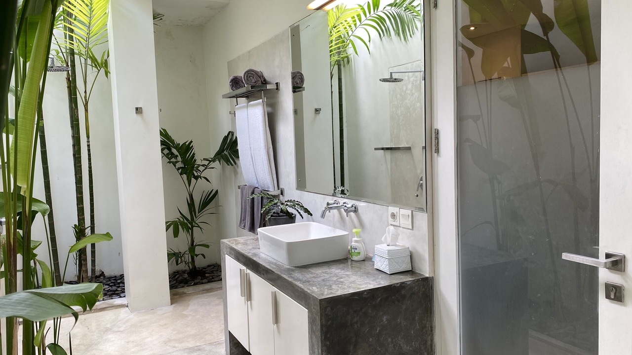 Photo of Bathroom in Drupadi