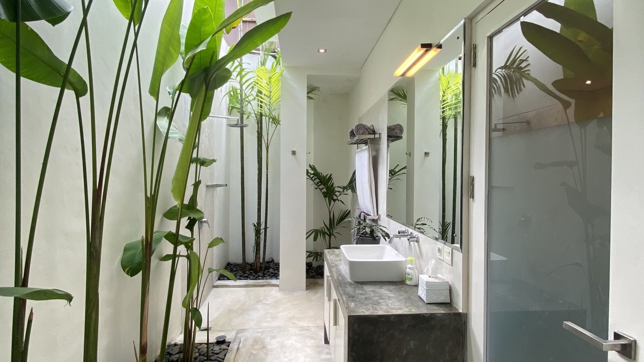 Photo of Bathroom in Drupadi
