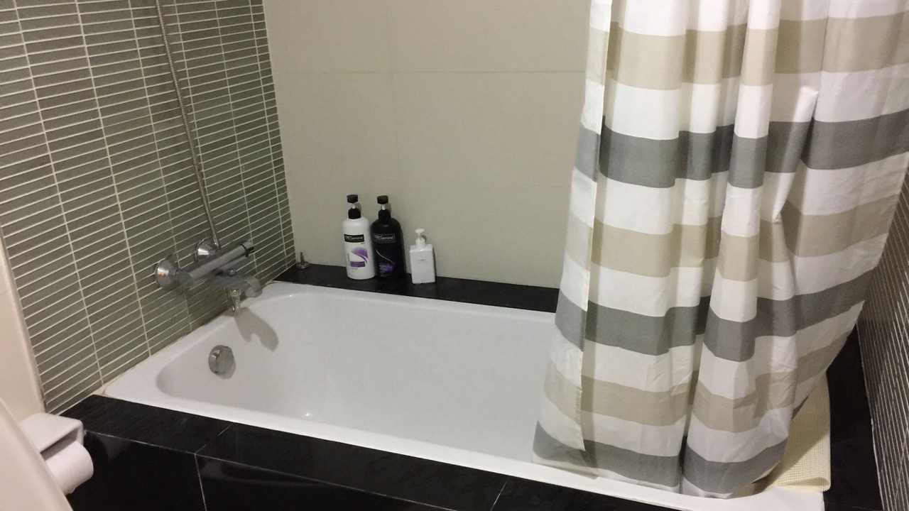 Photo of Bathroom in Ekkamai