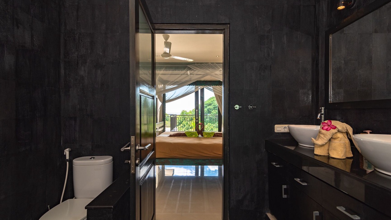 Photo of Bathroom in Temukus