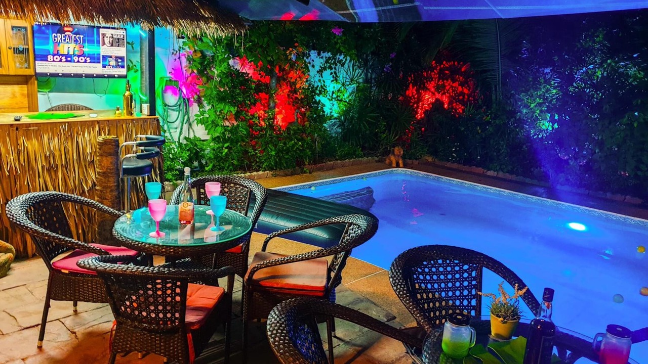 Photo of Patio Balcony in Na Kluea