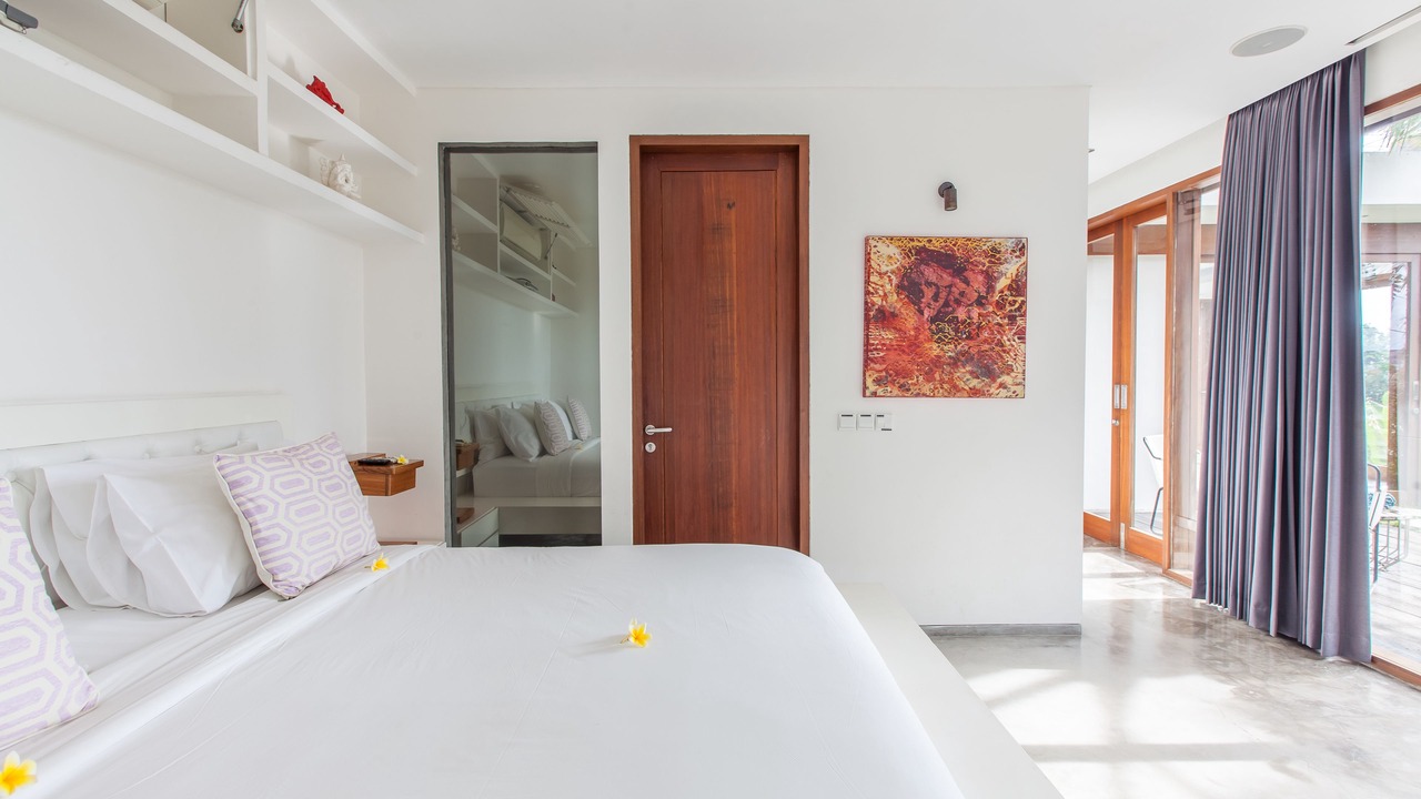 Photo of Bedroom in Drupadi