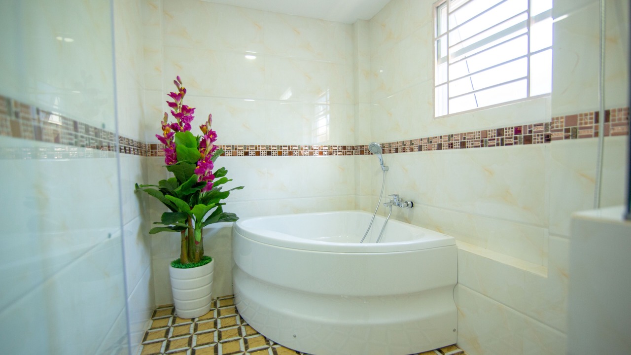 Photo of Bathroom in Sangkat Sla Kram