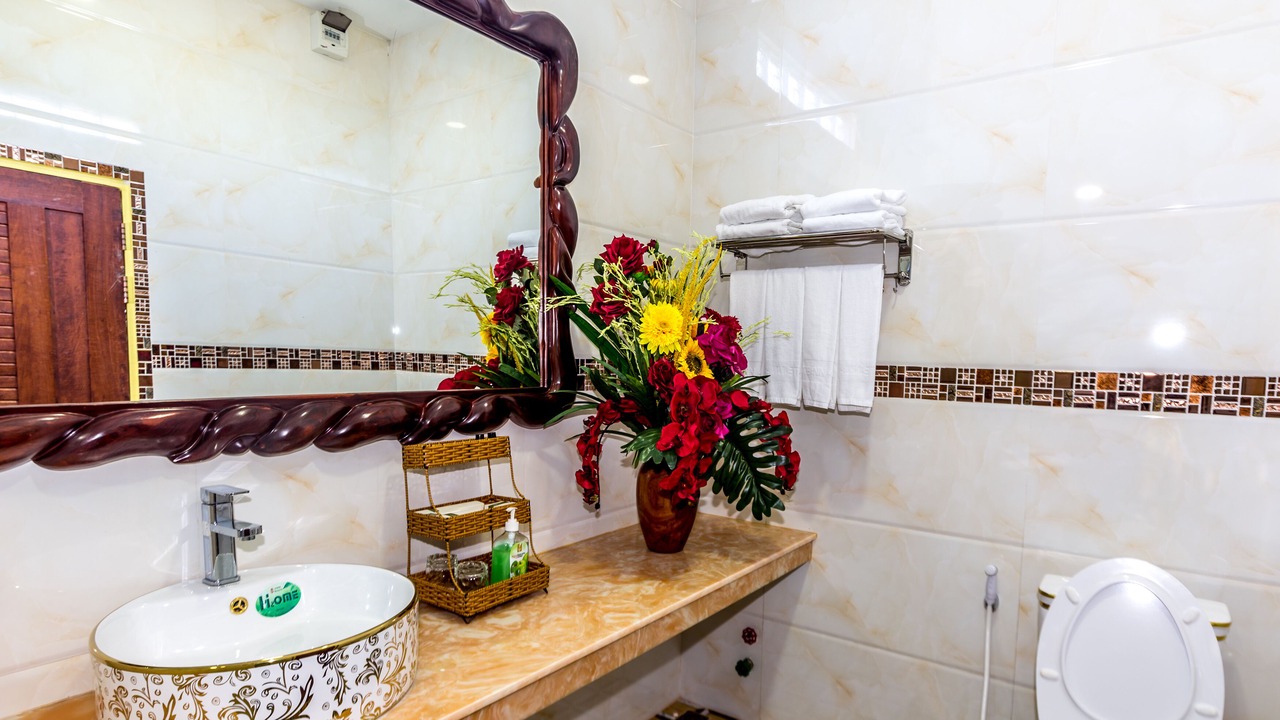 Photo of Bathroom in Sangkat Sla Kram