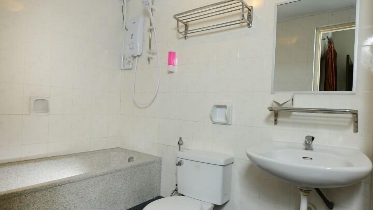 Photo of Bathroom in Kuala Teriang