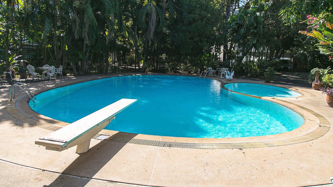 Photo of Outdoor in Samsen Nai