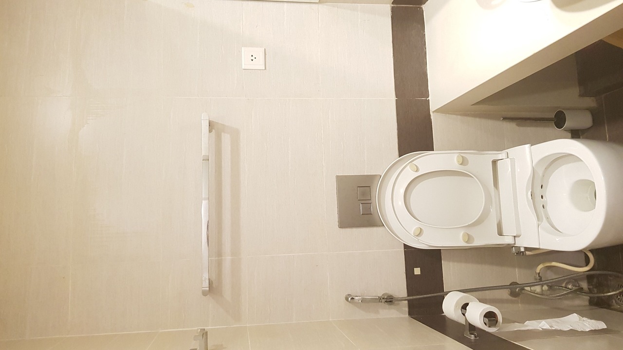 Photo of Bathroom in Trung Hoa Nhan Chinh