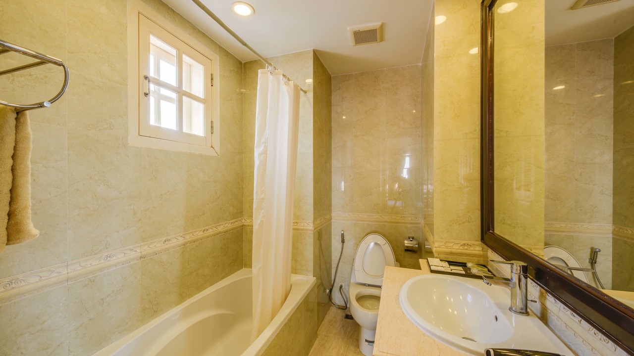 Photo of Bathroom in Tuol Kouk