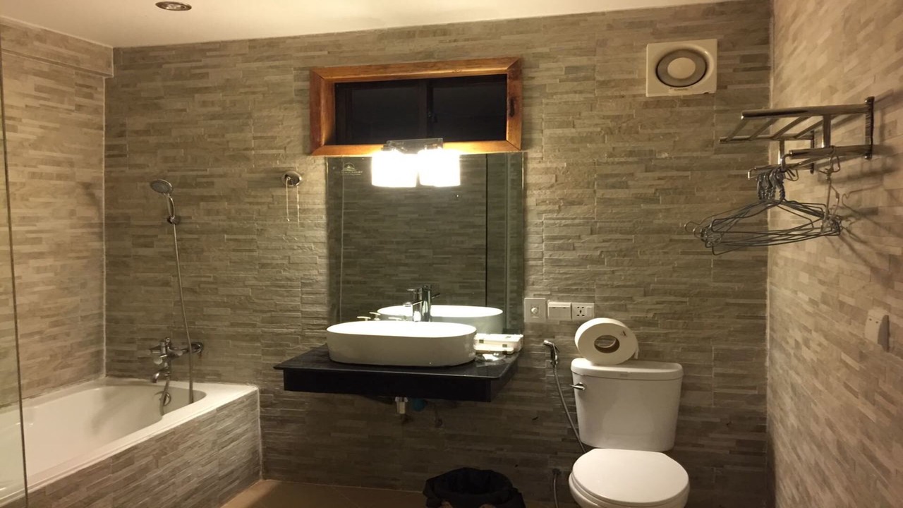 Photo of Bathroom in Mittakpheap