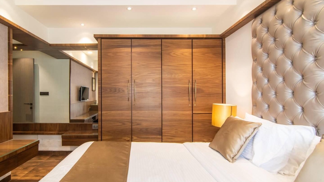 Photo of Bedroom in Prabhadevi