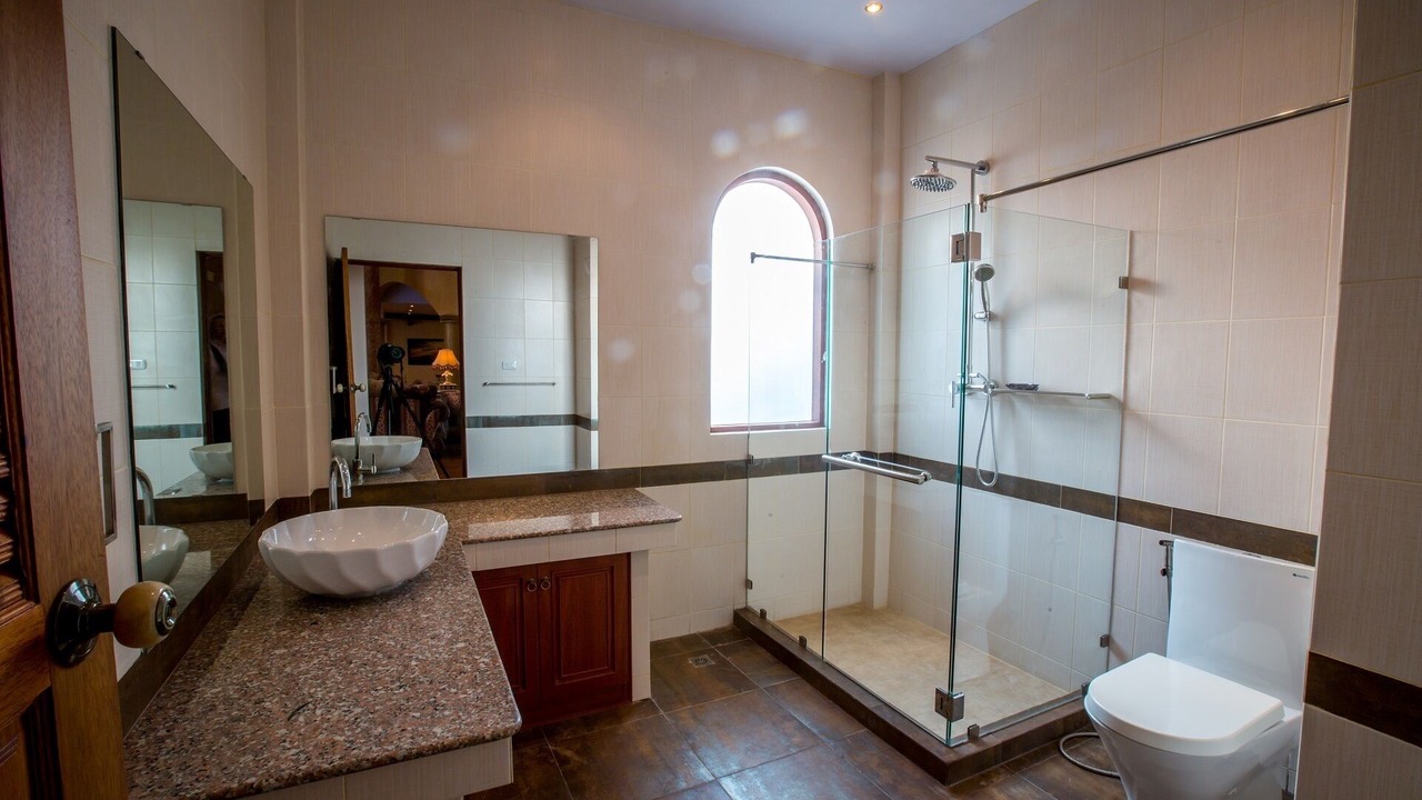 Photo of Bathroom in Nong Kae