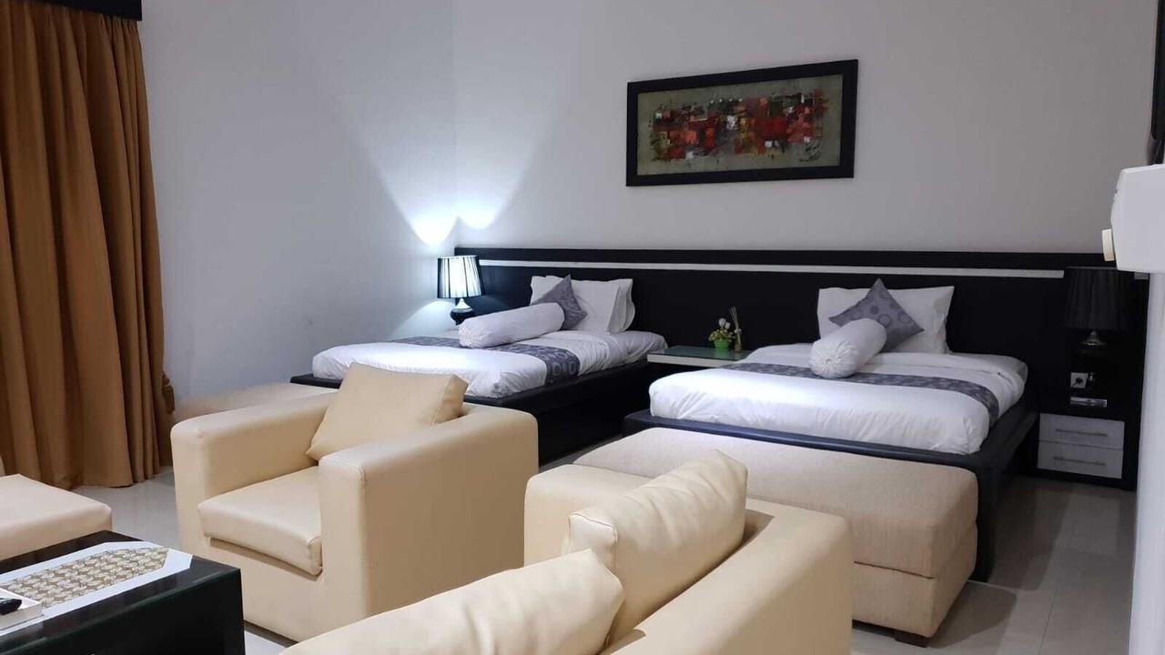 Photo of Bedroom in Mumbul