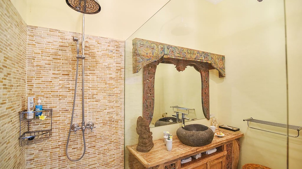Photo of Bathroom in Lokapaksa