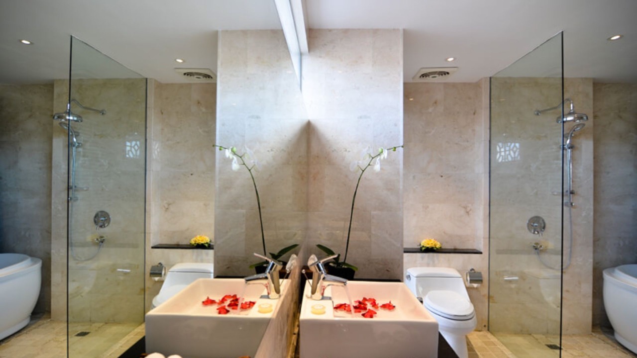 Photo of Bathroom in Petitenget