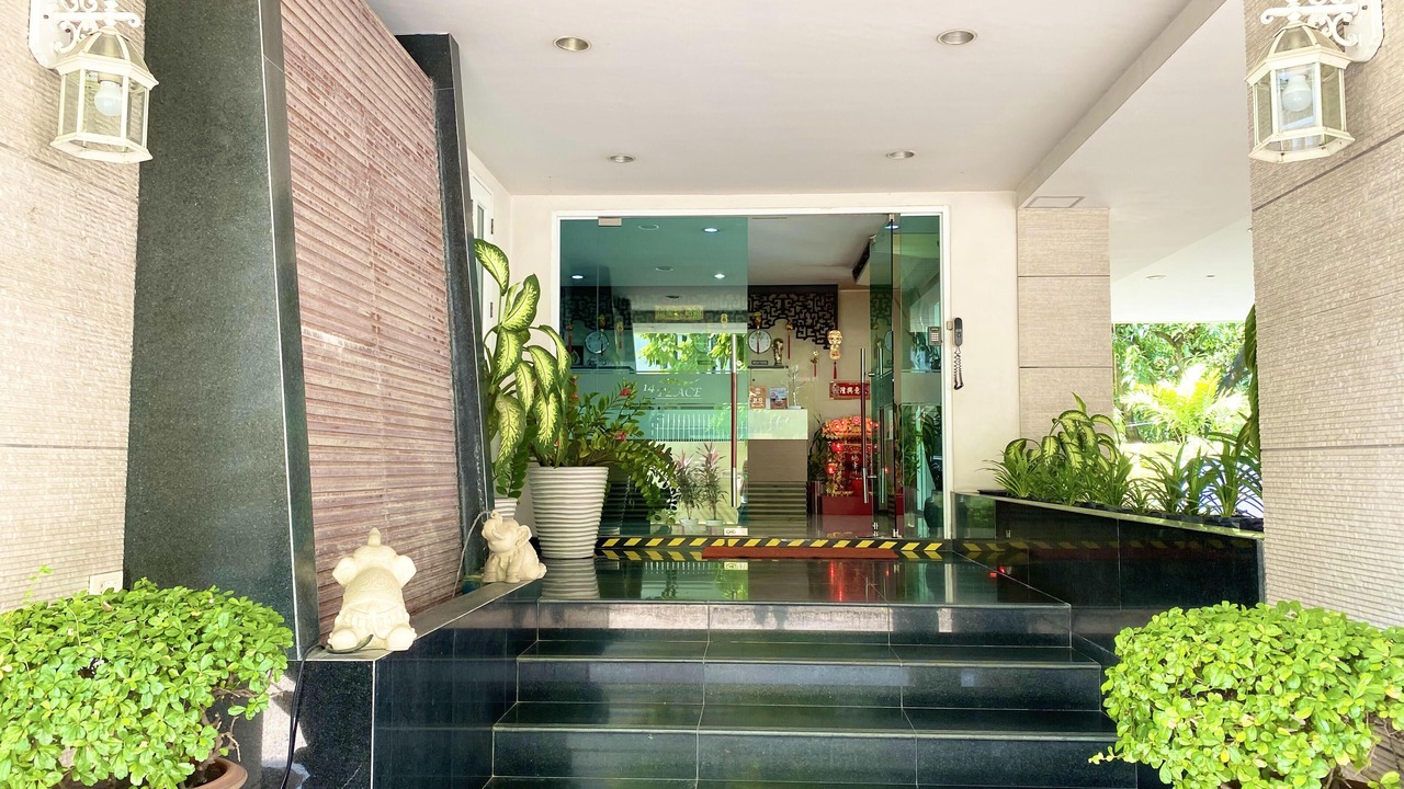 Photo of Outdoor in Bangkok Central Business District