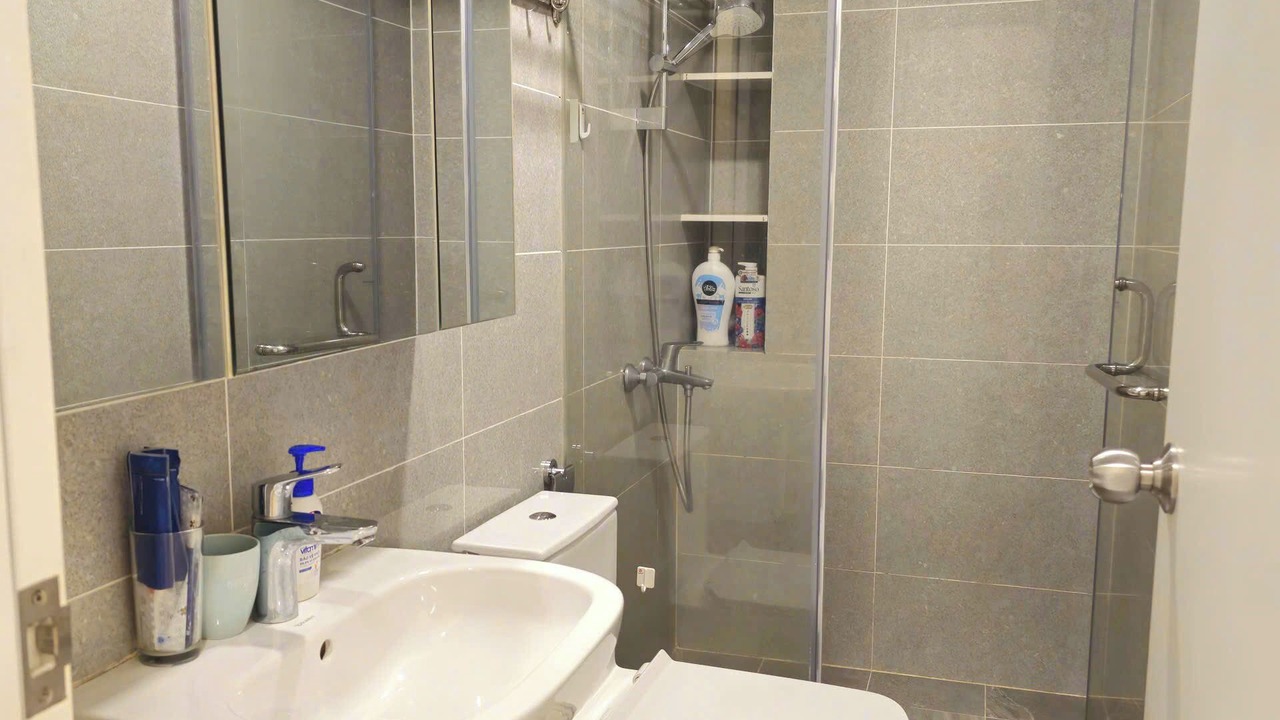 Photo of Bathroom in Phuong 8