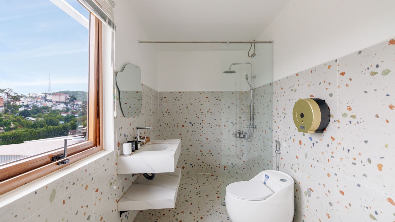 Photo of Bathroom in Da Lat