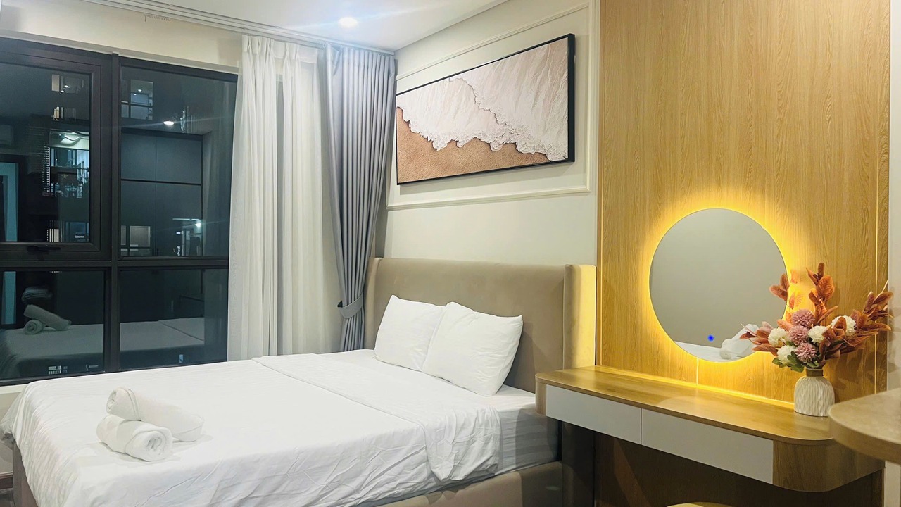 Photo of Bedroom in District 10