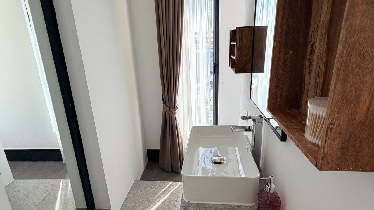 Photo of Bathroom in Daun Penh